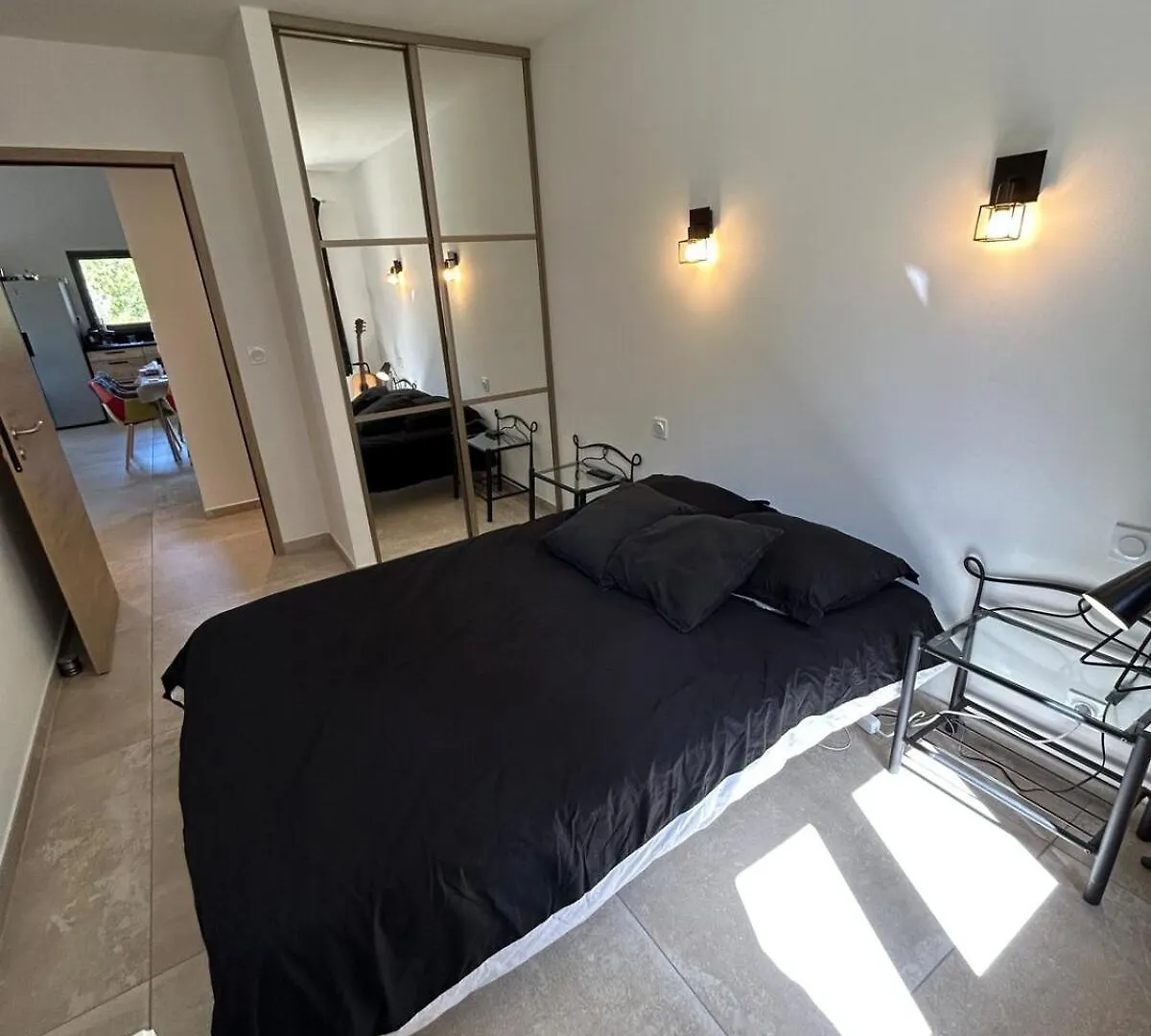 Charmante Maison Avec Piscine Et Grand Jardin L'Isle-sur-la-Sorgue 0*,