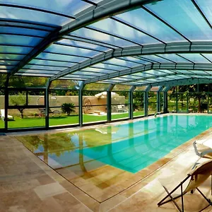 Au Murmure De La Sorgue Holiday home