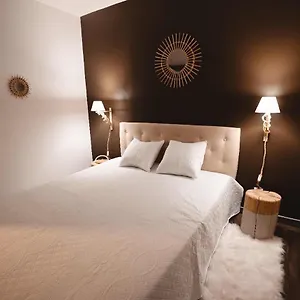  Appartement Et Garage Au Coeur De