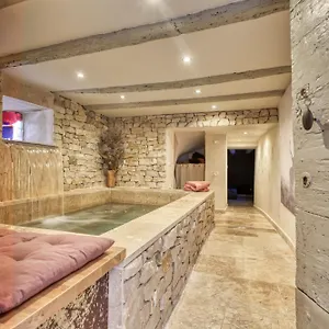 Les Jasmins En Provence LʼIsle-sur-la-Sorgue